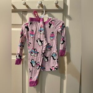 Little Sleepies pink penguins